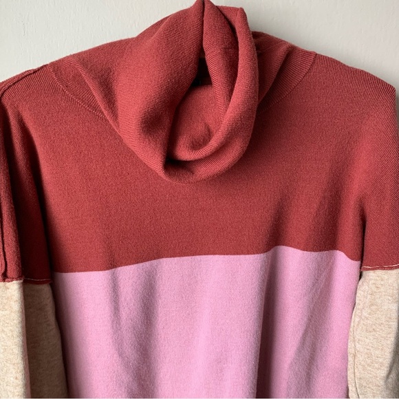 VICI color block cowl neck sweater dresss - Picture 8 of 10